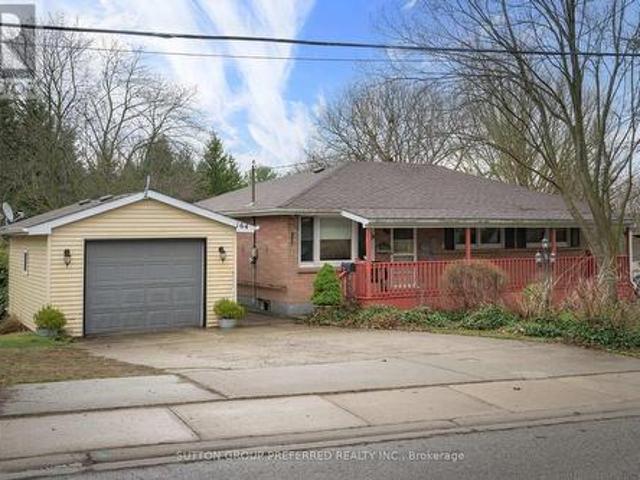 164 Mckeand Street, Ingersoll North, ON, N5C 3H9 house for sale | Listing ID X13632 | Royal LePage