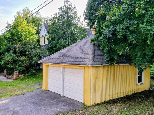 164 Schoolcraft Street