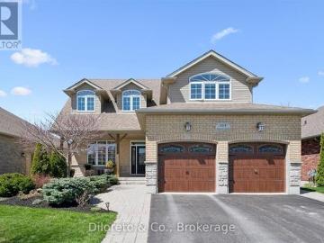 Wellington, Ontario - Fireplace, Parking