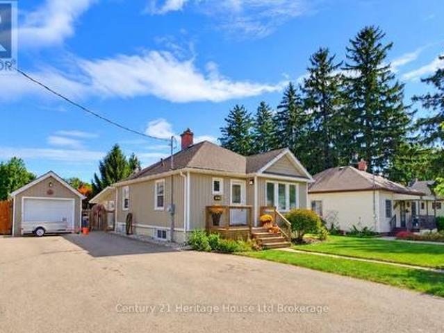 164 Sydenham Street, Woodstock North, ON, N4S 7B6 house for sale | Listing ID X13841 | Royal LePage