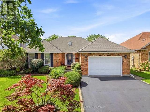 164 Page Drive, Welland N. Welland, ON, L3C 7C8 house for sale | Listing ID X13789 | Royal LePage