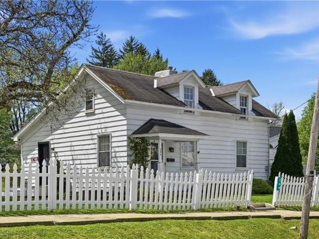 164 W Pittsburgh St, Delmont, PA 15626 | MLS #1749