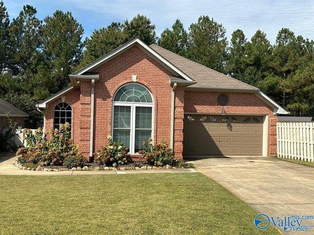 16541 Arbor Dr, Athens, AL 35613