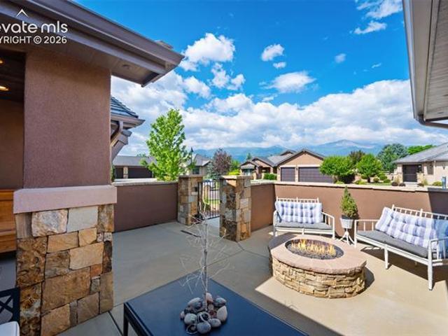 1654 Rockview Trail