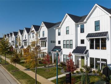 16552 Yellow Wood Dr, Unit 51302, Chesterfield, MO 63005 | MLS #26020