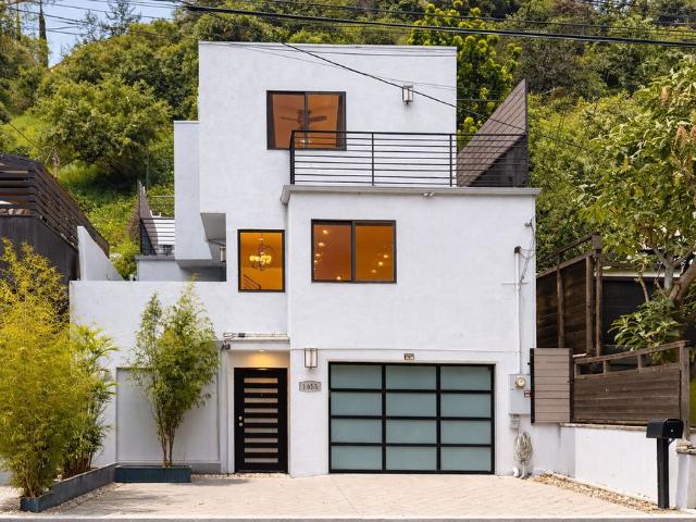 1655 N Beverly Glen Blvd, Los Angeles, CA 90077 | MLS #PW26118
