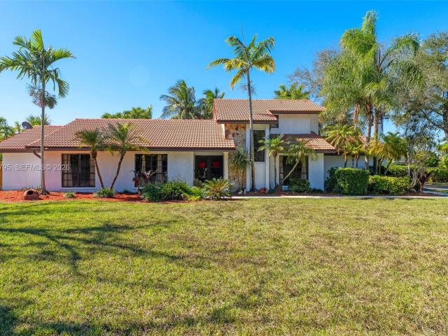 16564 SW 153rd Ct, Miami, FL 33187 | MLS #A12045