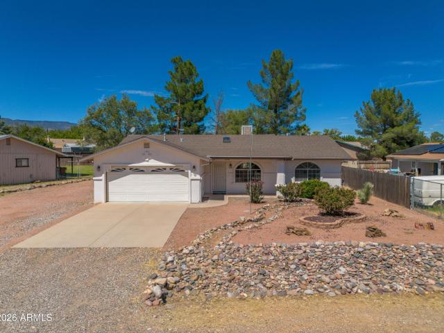 1656 e sandy lane