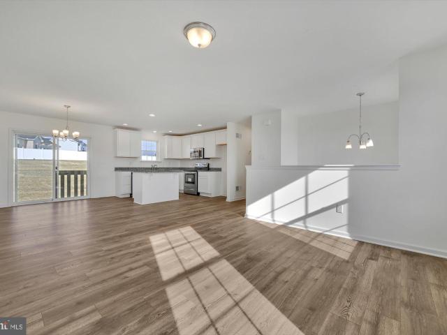 1656 Falcon Ln, Unit 242, Chambersburg, PA 17202 | MLS #PAFL2029