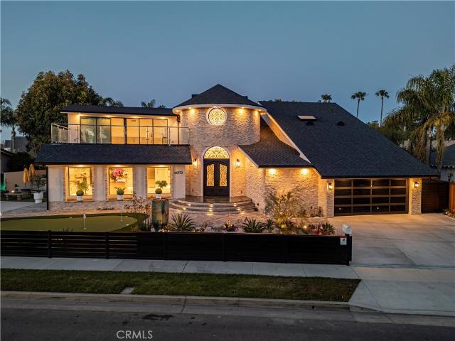 16572 Carousel Ln, Huntington Beach, CA 92649 | MLS #PW26116