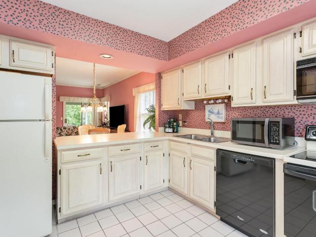1657 Pine Ridge Court