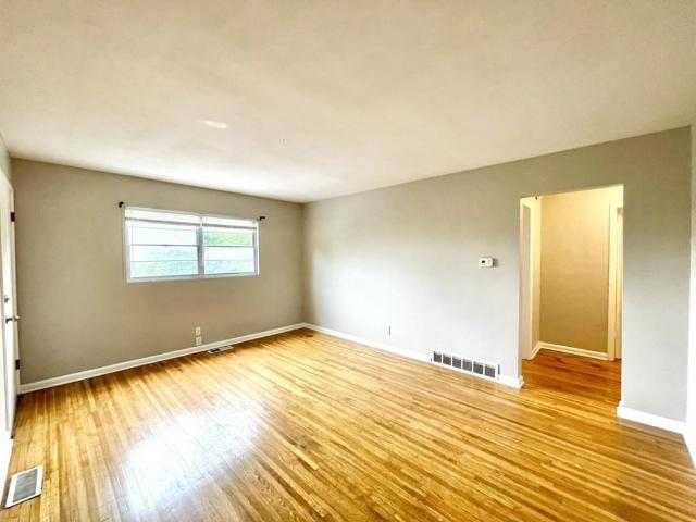 1658 Maywick 2 Bedroom Apartment for Rent at 1658 Maywick View Ln, Lexington, KY 40504