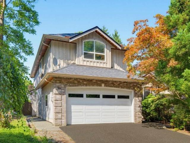 1658 Avenue, Surrey, BC, V4N 3H3 house for sale | Listing ID R3149 | Royal LePage