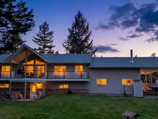 1958 30Th Avenue, Cranbrook, BC, V1C 7A5 house for sale | Listing ID 10385 | Royal LePage