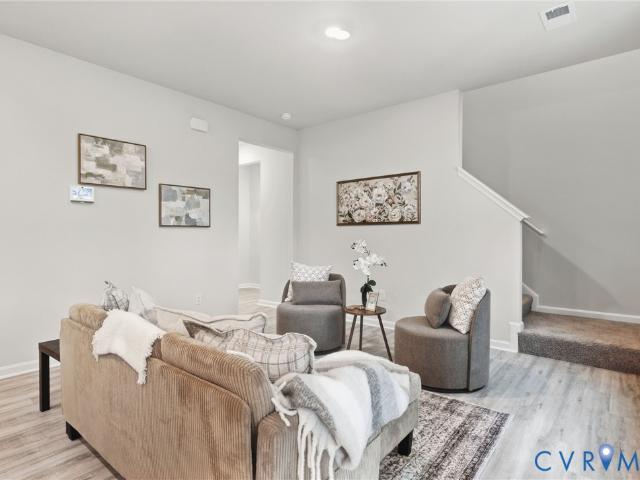 1650 River Bluff Lane