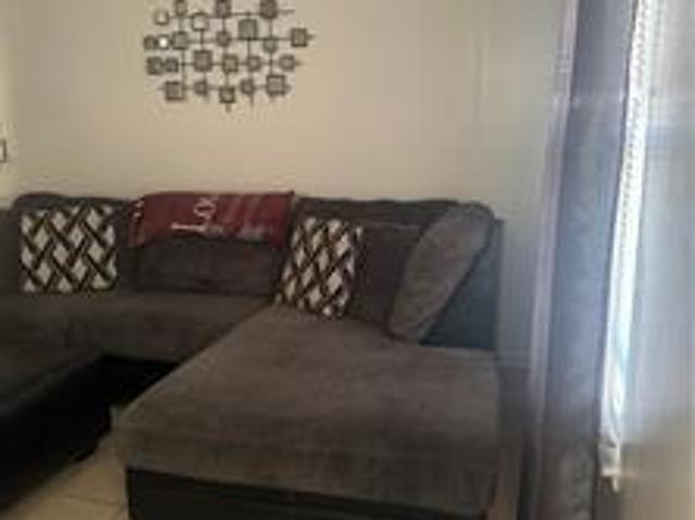 1651 Darren CIR