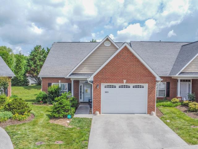 1651 Wisteria View Way