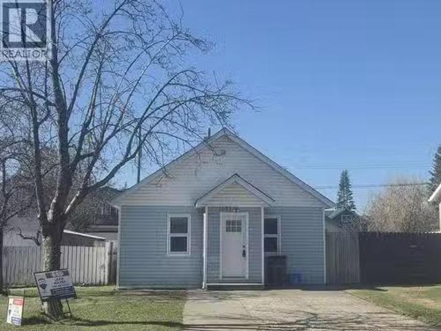 1651 8Th Avenue, Prince George, BC, V2L 3R4 house for sale.