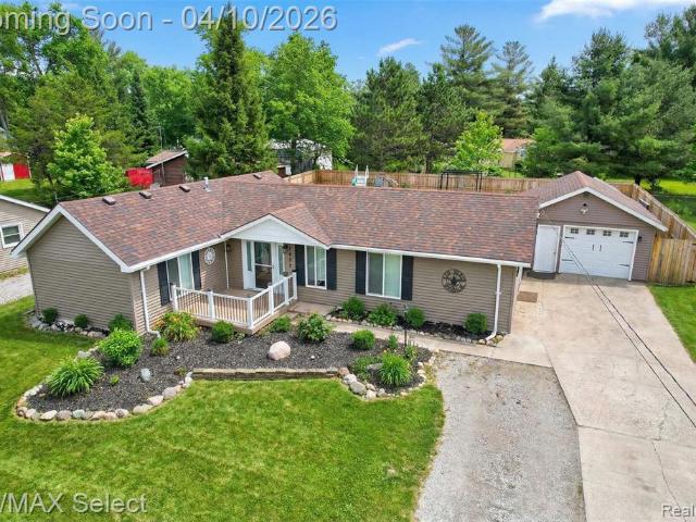 1652 Higgins Road