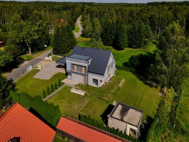 165/2 145 m², Woryty