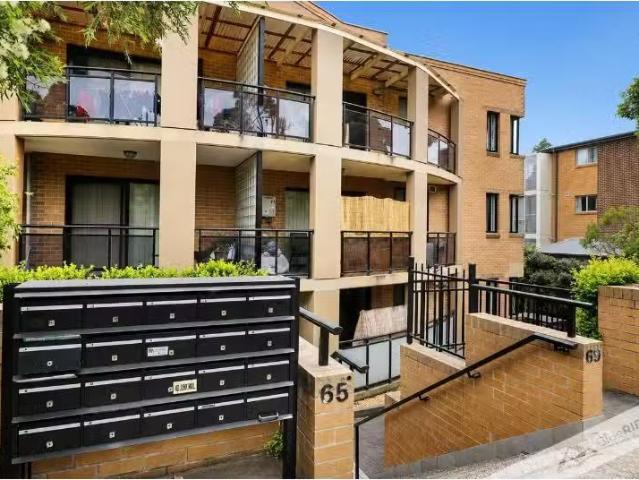 1/65 69 Stapleton Street, Pendle Hill Apartment for rent List.