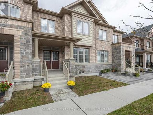 165 Coronation Road, Whitby, ON, L1P 0H5 house for sale | Listing ID E13883 | Royal LePage