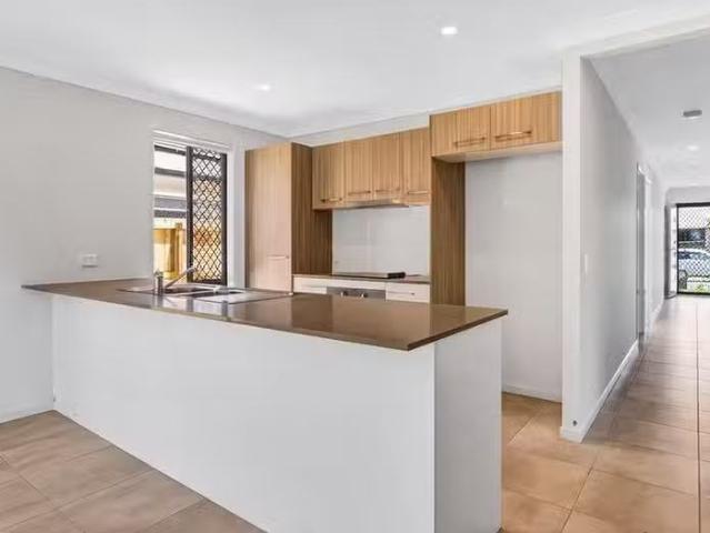 165 Brookhaven Boulevard, Bahrs Scrub, QLD 4207
