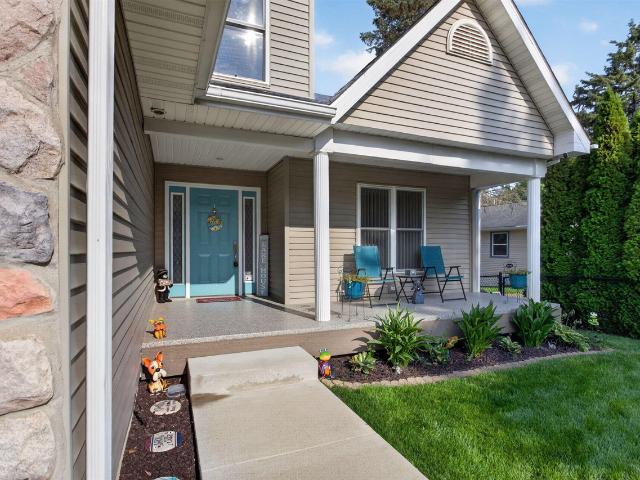 165 Hawthorne Drive