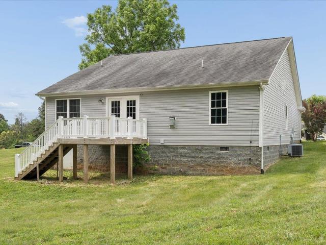 165 Oak Spring Ln