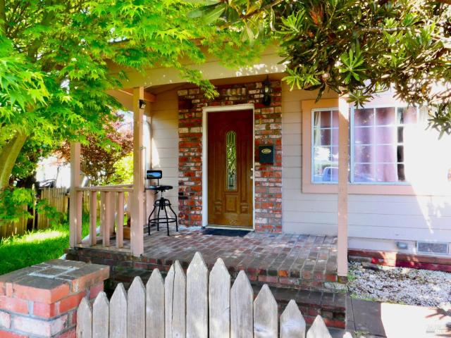 165 Livingston St, Fort Bragg, CA 95437 | MLS #326034