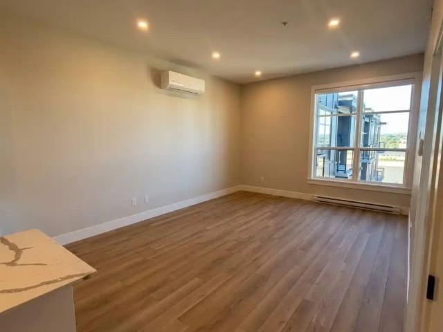 165 McLaughlin Dr. — 1 Bed 1 Bath