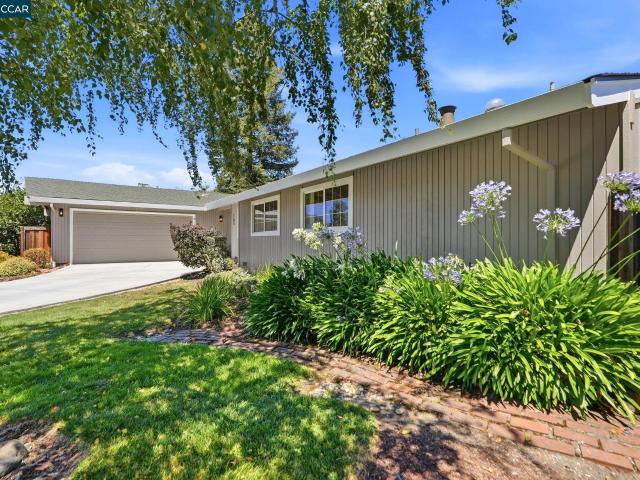 165 Selborne Way