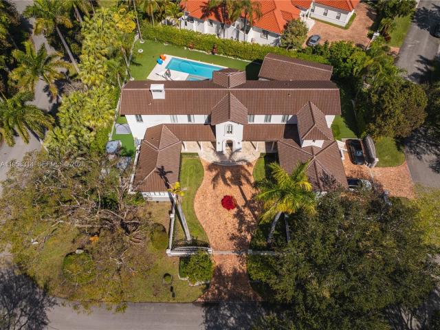 165 Paloma Dr, Coral Gables, FL 33143 | MLS #A12039