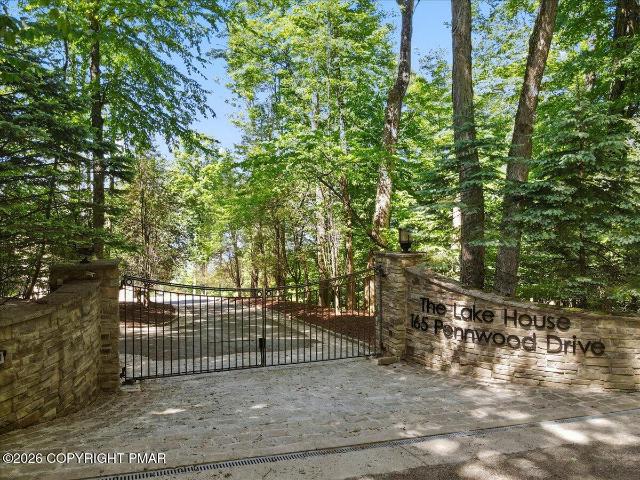 165 Pennwood Drive