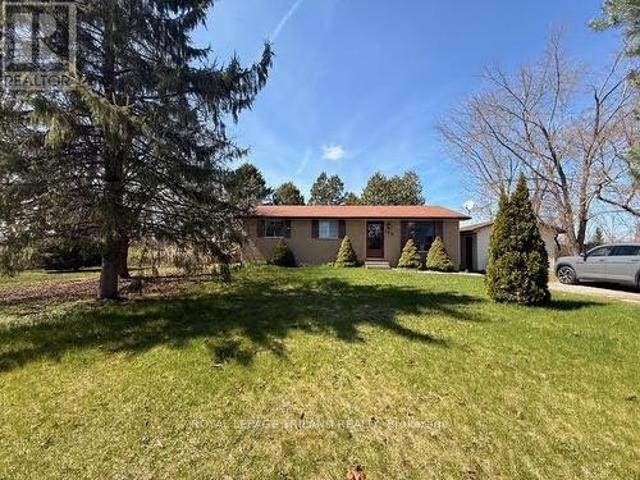 165 Railway Avenue, Middlesex Centre Komoka, ON, N0L 1R0 house for lease | Listing ID X13016 | Royal LePage
