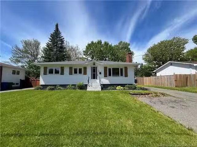 165 Wentworth Dr, Riverview, NB, E1B 2T6 house for sale Lis.