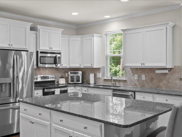 165 Willow Ridge Drive