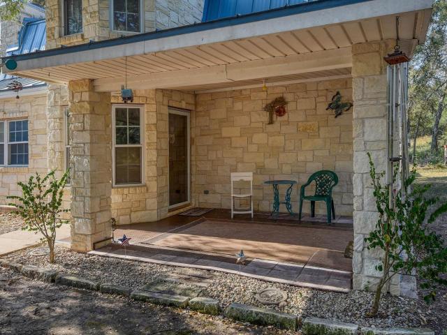 165 Thousand Oaks Dr, Cedar Creek, TX