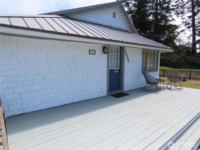 1664 Schmid Road