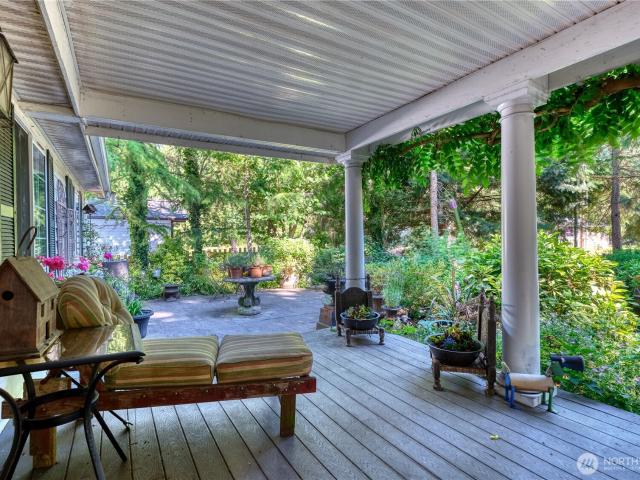 1664 Seymour Place