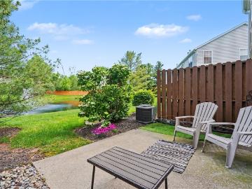 1665 Sugarbush Court
