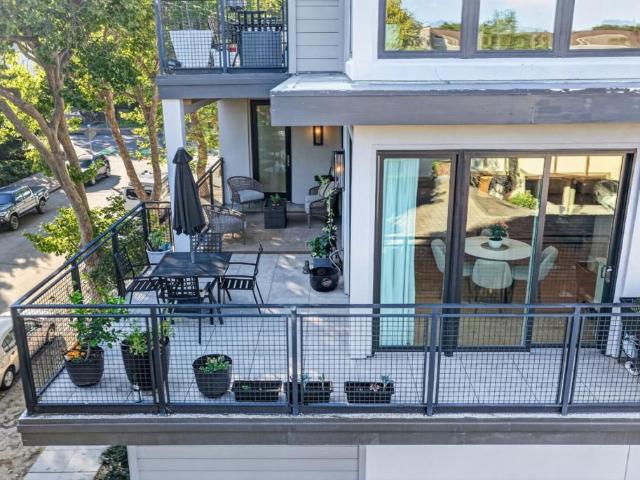 1667 San Carlos Avenue 203