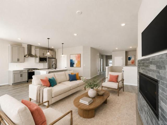 16681 Stelvio Point