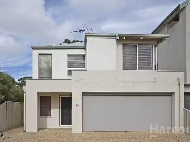 16/68 Hickman Road, SILVER SANDS, WA 6210 House for Rent