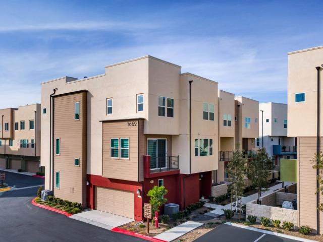 1669 West Lincoln Avenue #102, Anaheim, US, CA