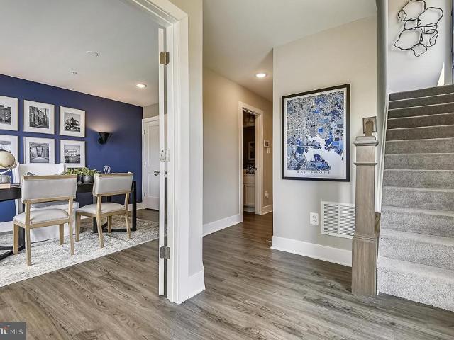 16602 Breezeway Alley