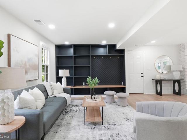 16605 Cavalry Drive