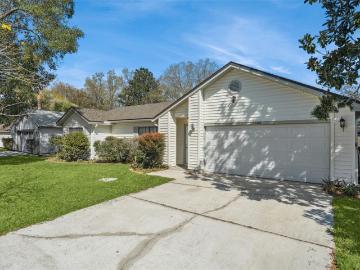 1660 Cracker Creek Ct, Oviedo, FL 32765 | MLS #O6385