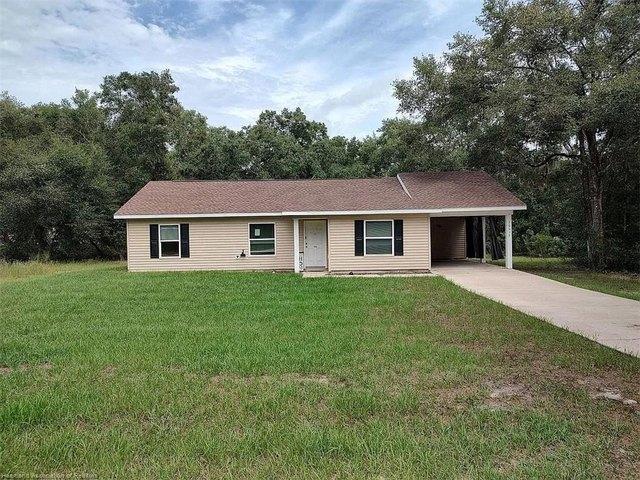 16617 SE 59th Pl, Ocklawaha, FL 32179