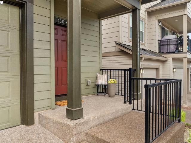 16618 sw townsville st
